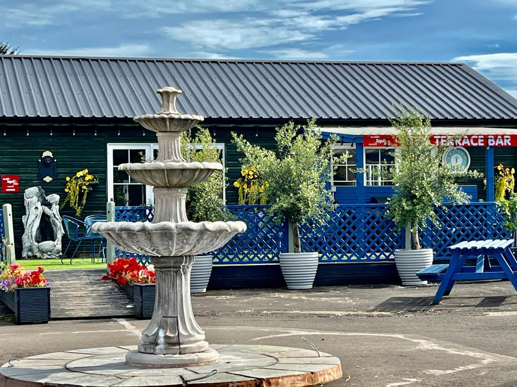 Scottish Equi B&B Ланарк Экстерьер фото