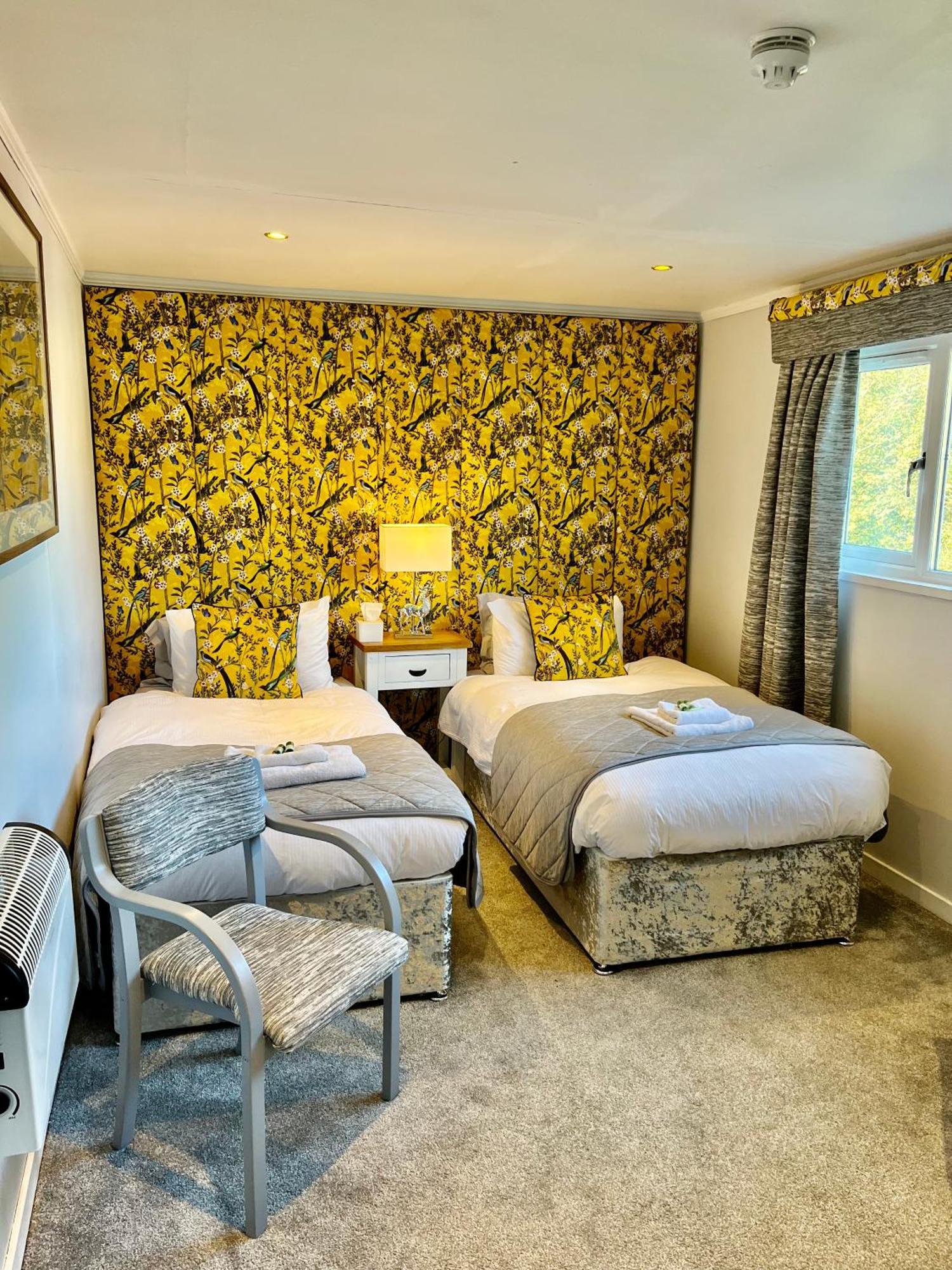 Scottish Equi B&B Ланарк Экстерьер фото