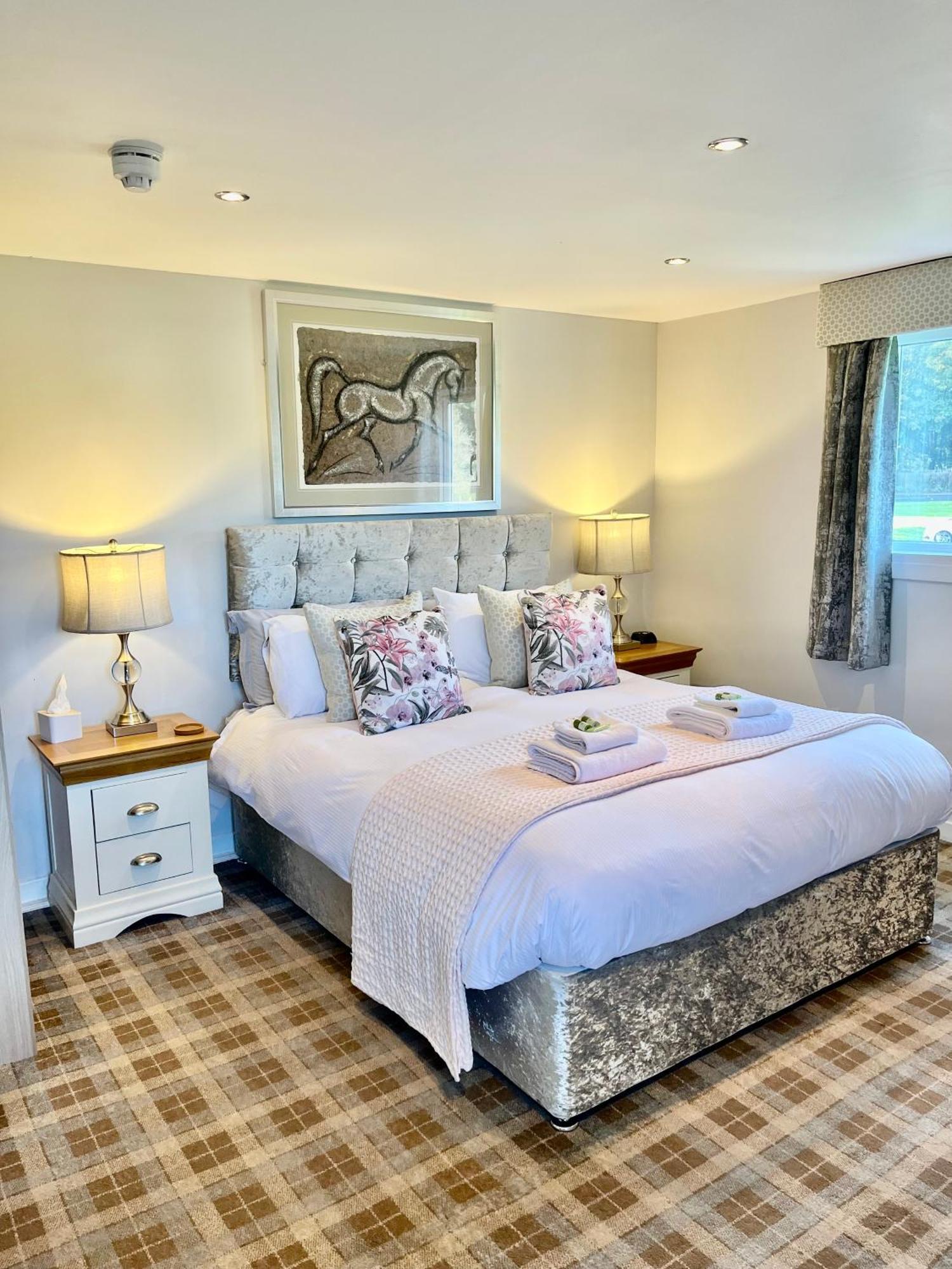 Scottish Equi B&B Ланарк Экстерьер фото